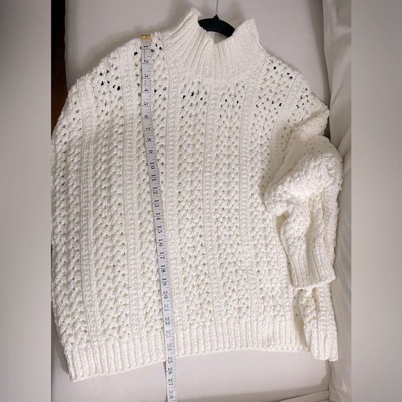 NWT Hello Nite Heavy Knit High Neck Sweater Oversized Fit Cream Color Size M - Picture 7 of 7